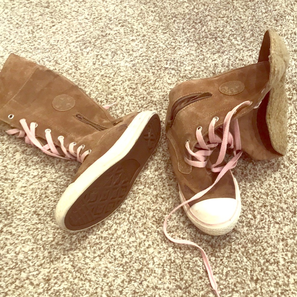 Converse boots